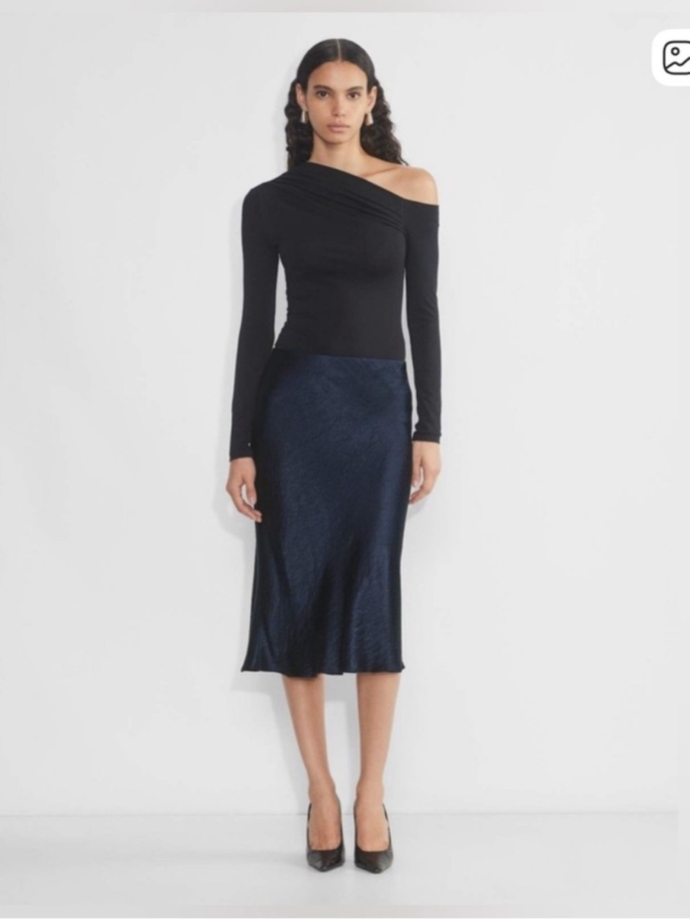 Aritzia Babaton Satin Slip Midi Skirt in Deep Navy